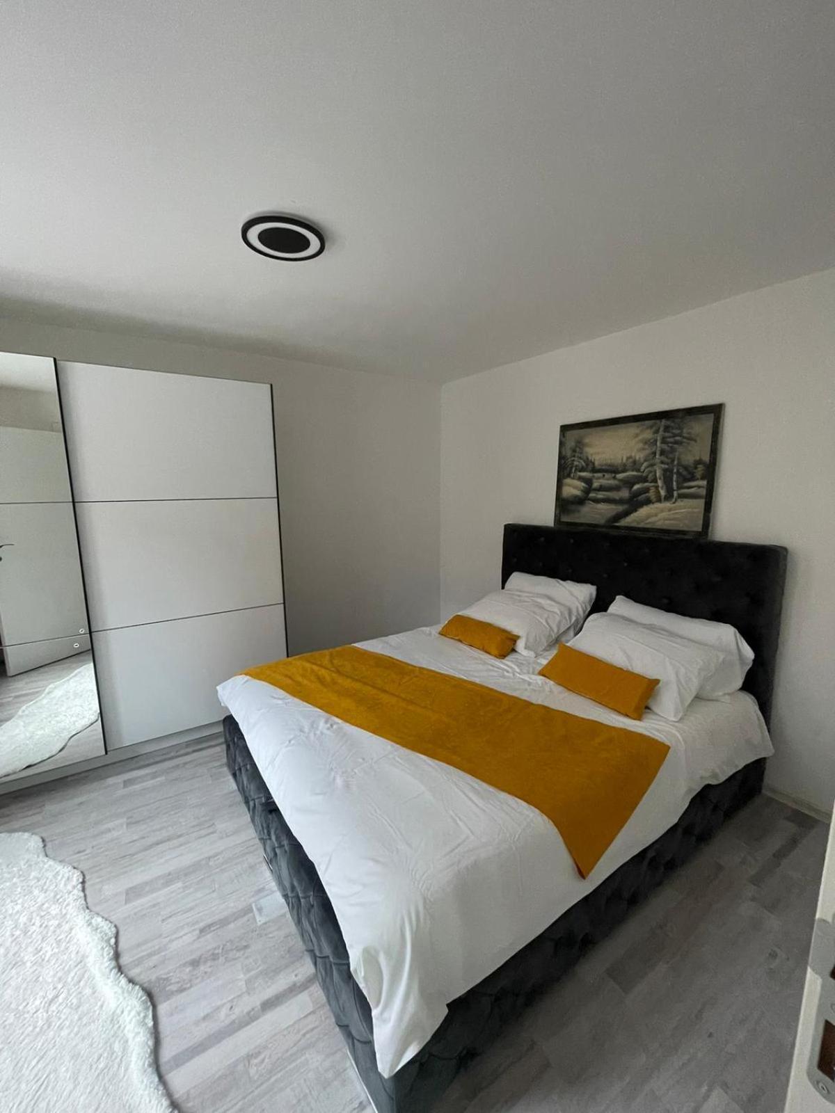 Relax Sarajevo Old Town Appartement Buitenkant foto